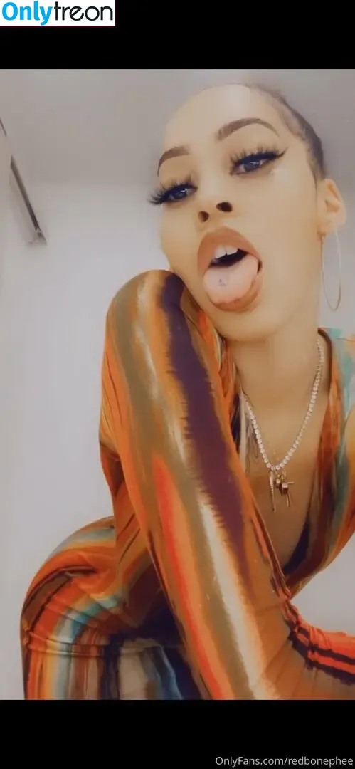 redbonephee nude photo #0002 (_rae_beauty_)