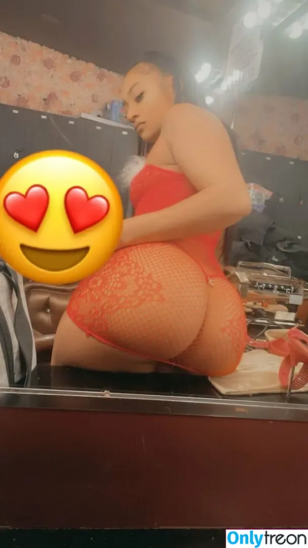Reddshawtyyy nude photo #0020 (redd.shawtyyy)