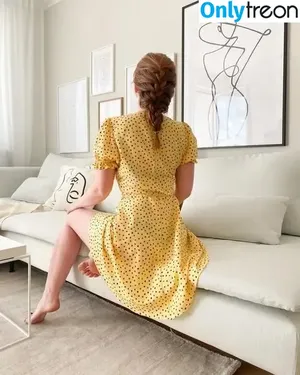  nude photo #0008