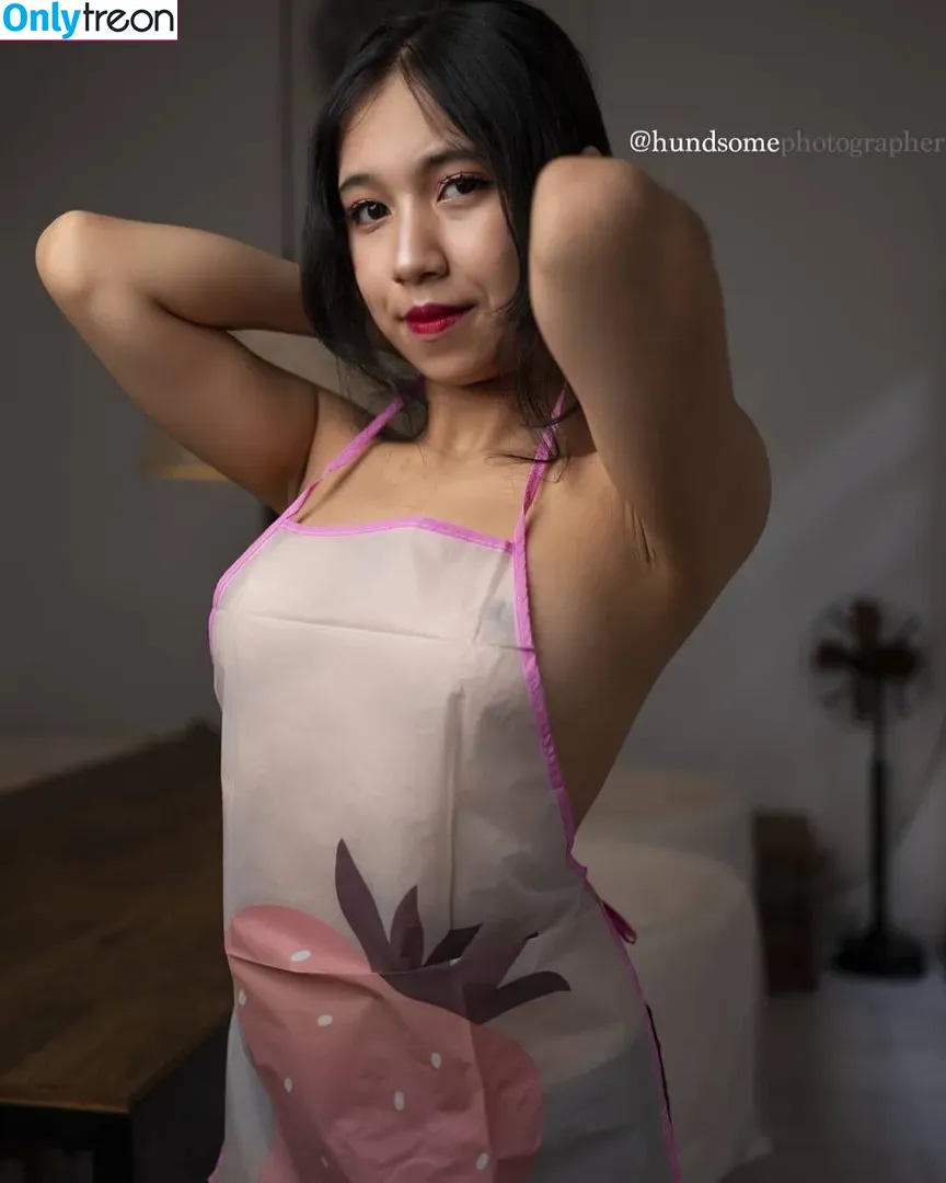 Refeen nude photo #0053 (Refina / referrals)