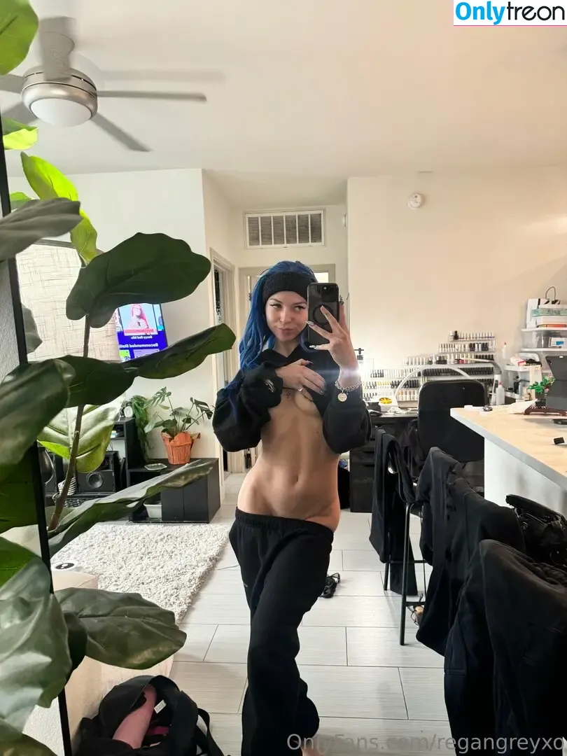 regangreyxo nude photo #0065 (regangreyxo)