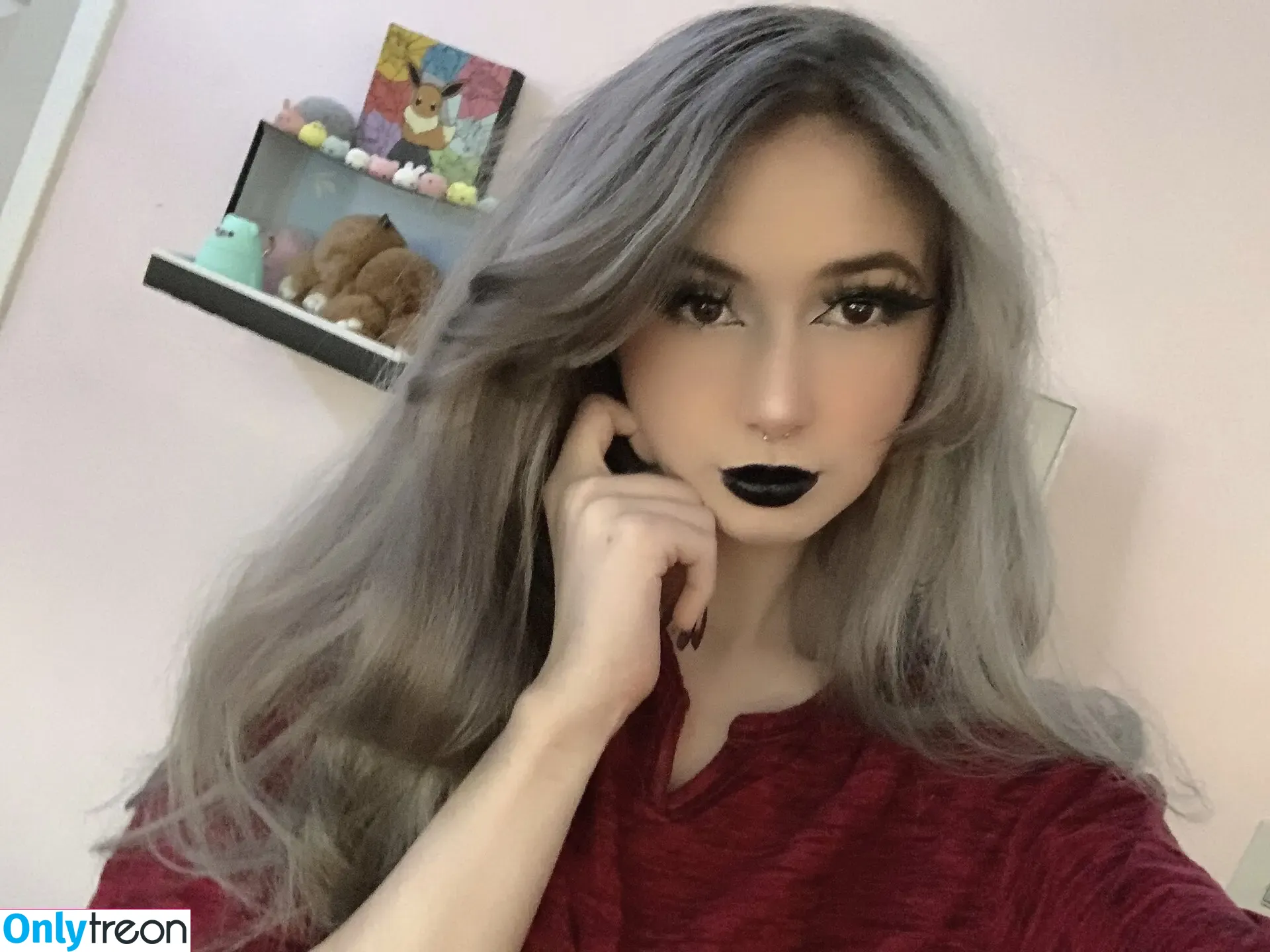 RegeeBot nude photo #0001 (Nyanzy)