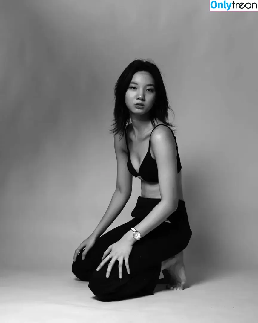 Rei Qi Chua nude photo #0005 (reiqi.chua)