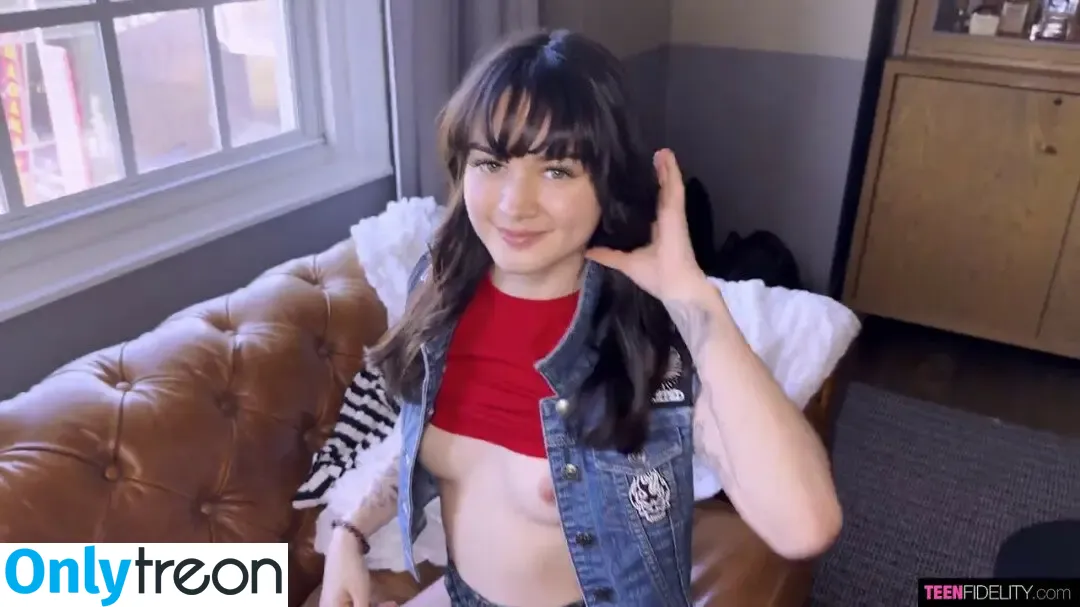 Remirawxxx nude photo #0051 (Madisonhallxo / Nez2raw)