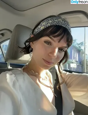 Remmy ASMR / remireaganasmr / remsreality nude photo #0002