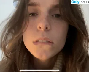Remmy ASMR / remireaganasmr / remsreality nude photo #0010