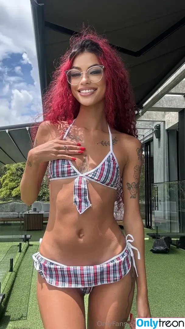 renata.lima nude photo #0190 (renatatbl)