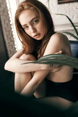 Renatarii / Renata Ri / renata_ri / renatarrii nude photo #0475