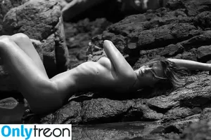 Revista Trip / revistatrip nude photo #0032