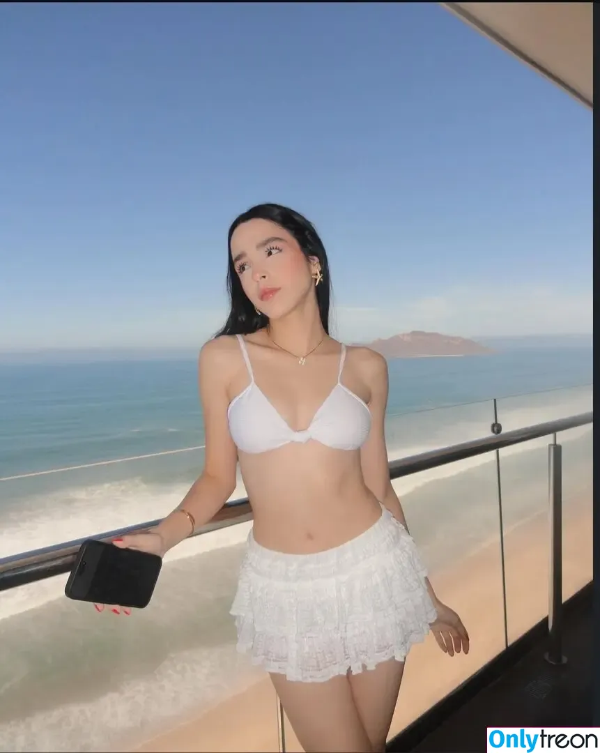 Reyna.ast nude photo #0040 (Reynita)