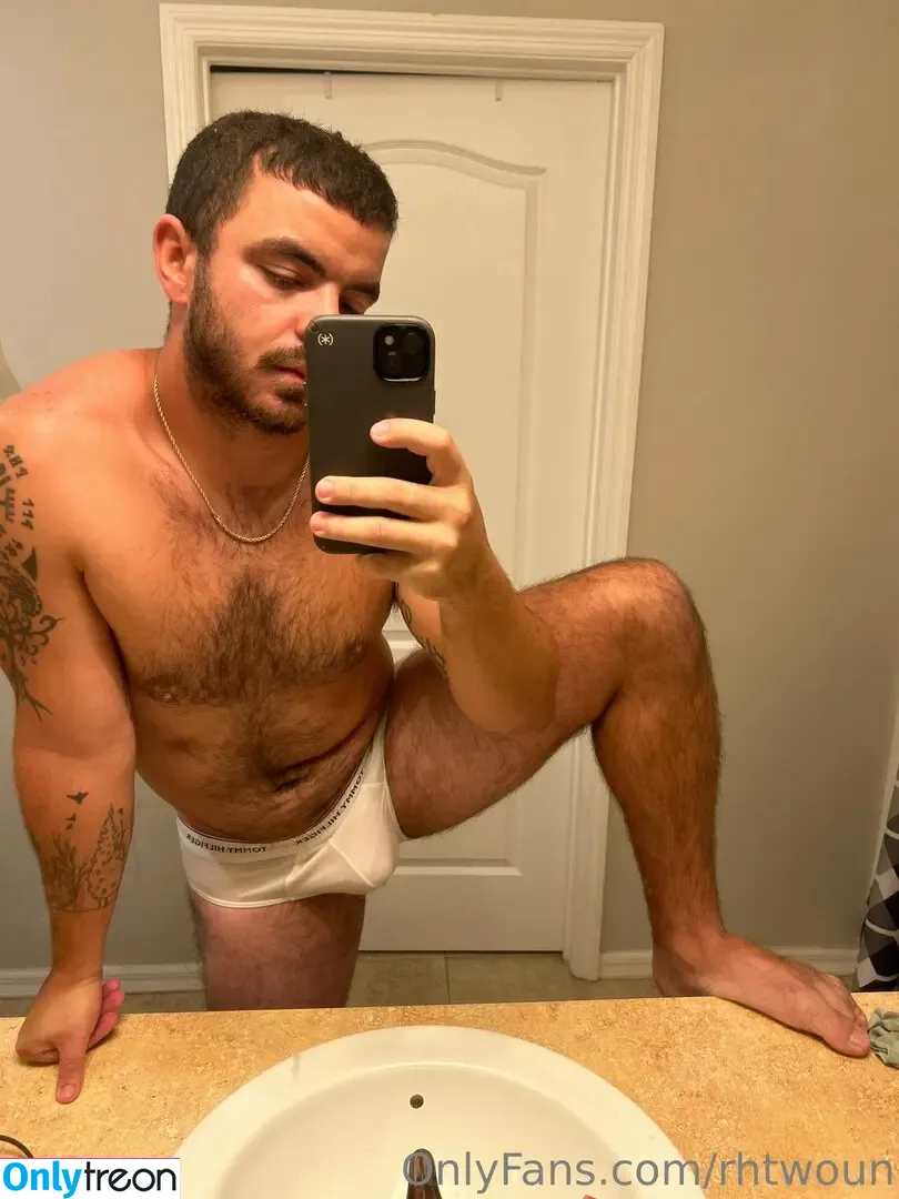 rhtwoun nude photo #0020 (_ray2low)