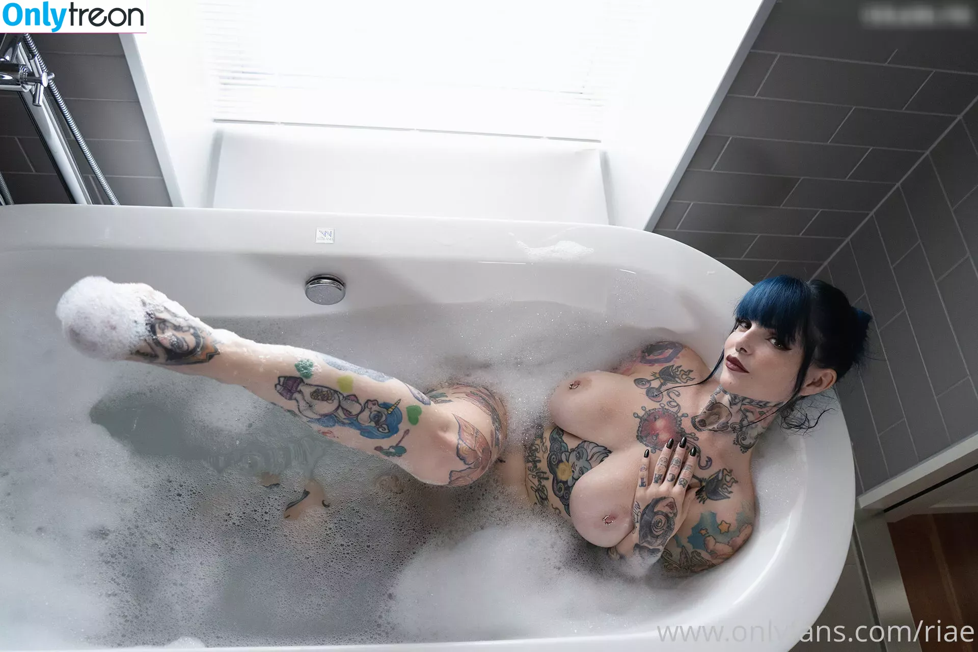 Riae nude photo #0121 (riae_)