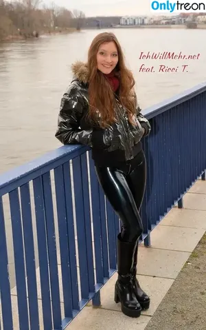 Ricci Tauscher / riccitauscher nude photo #0002