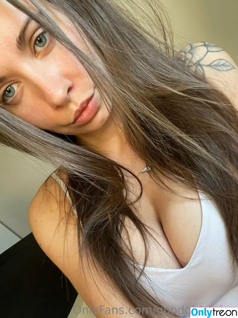 richmivi nude photo #0045 (richmovi)