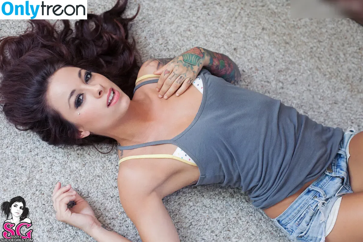 Riley Jensen nude photo #0186 (Erica Mucci / rileyejensen / rileyxxxjensen)