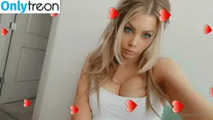 Riley Steele / rileyxinsta / xxxRiley nude photo #0595