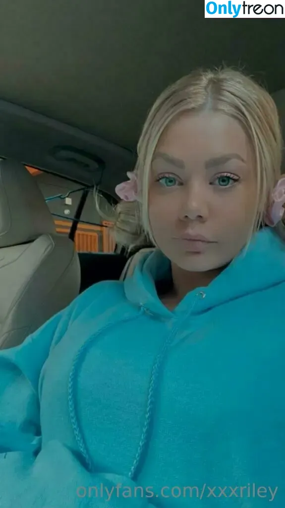 Riley Steele nude photo #0199 (rileyxinsta / xxxRiley)