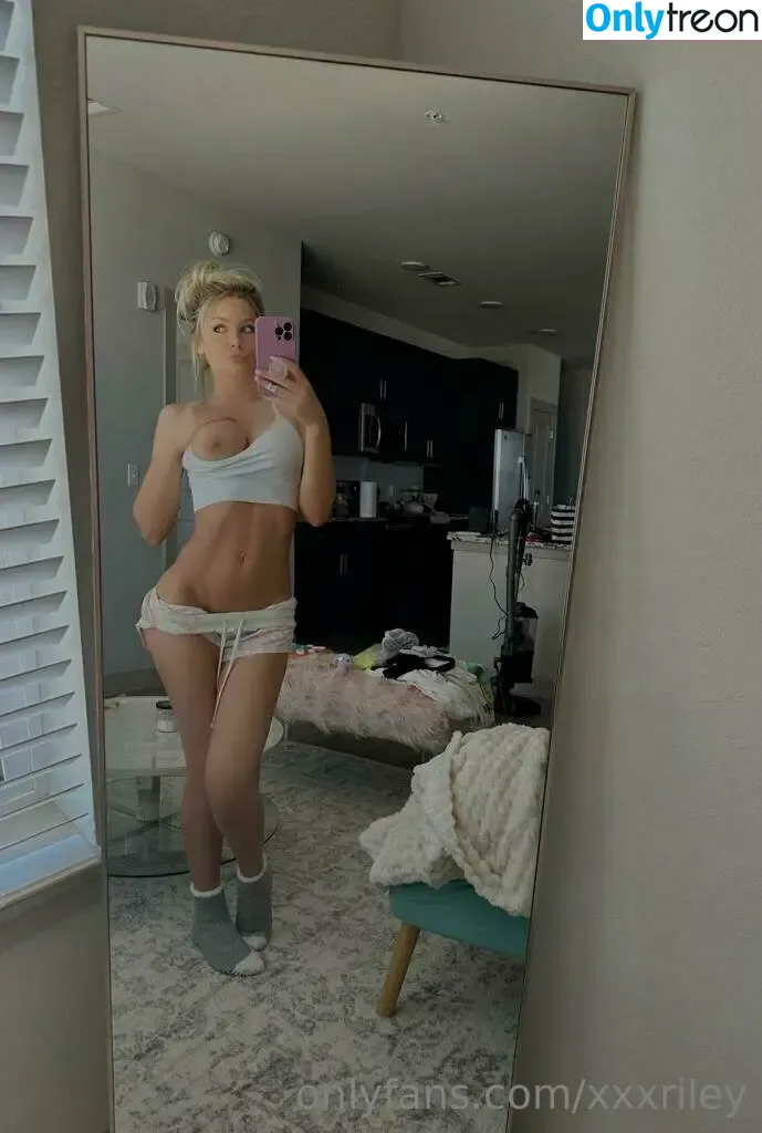 Riley Steele nude photo #0596 (rileyxinsta / xxxRiley)