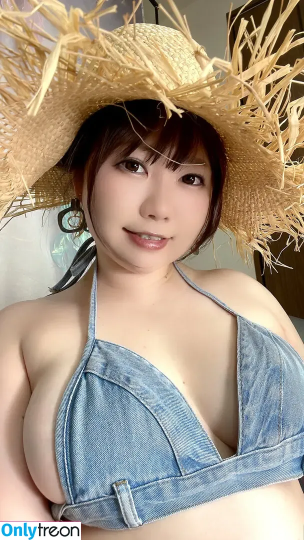 Rin Higurashi nude photo #0415 (higurashirin / rindinosaur / 日暮りん)