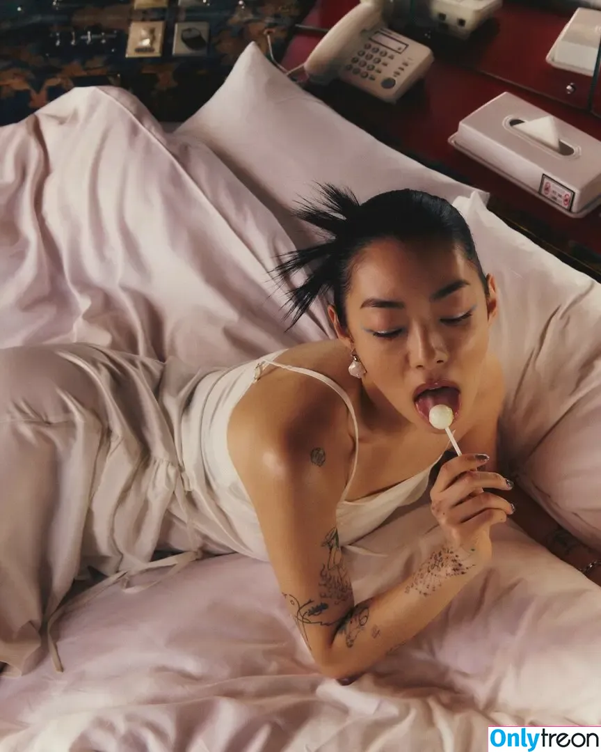 Rina Sawayama nude photo #0131 (rinasonline / soyjotaeme)