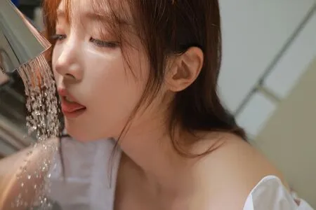 Rina / momorina / rinajvlog nude photo #0047