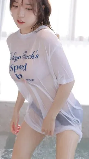 Rina / momorina / rinajvlog nude photo #0157