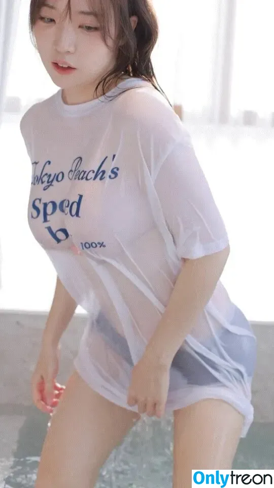 Rina nude photo #0157 (momorina / rinajvlog)