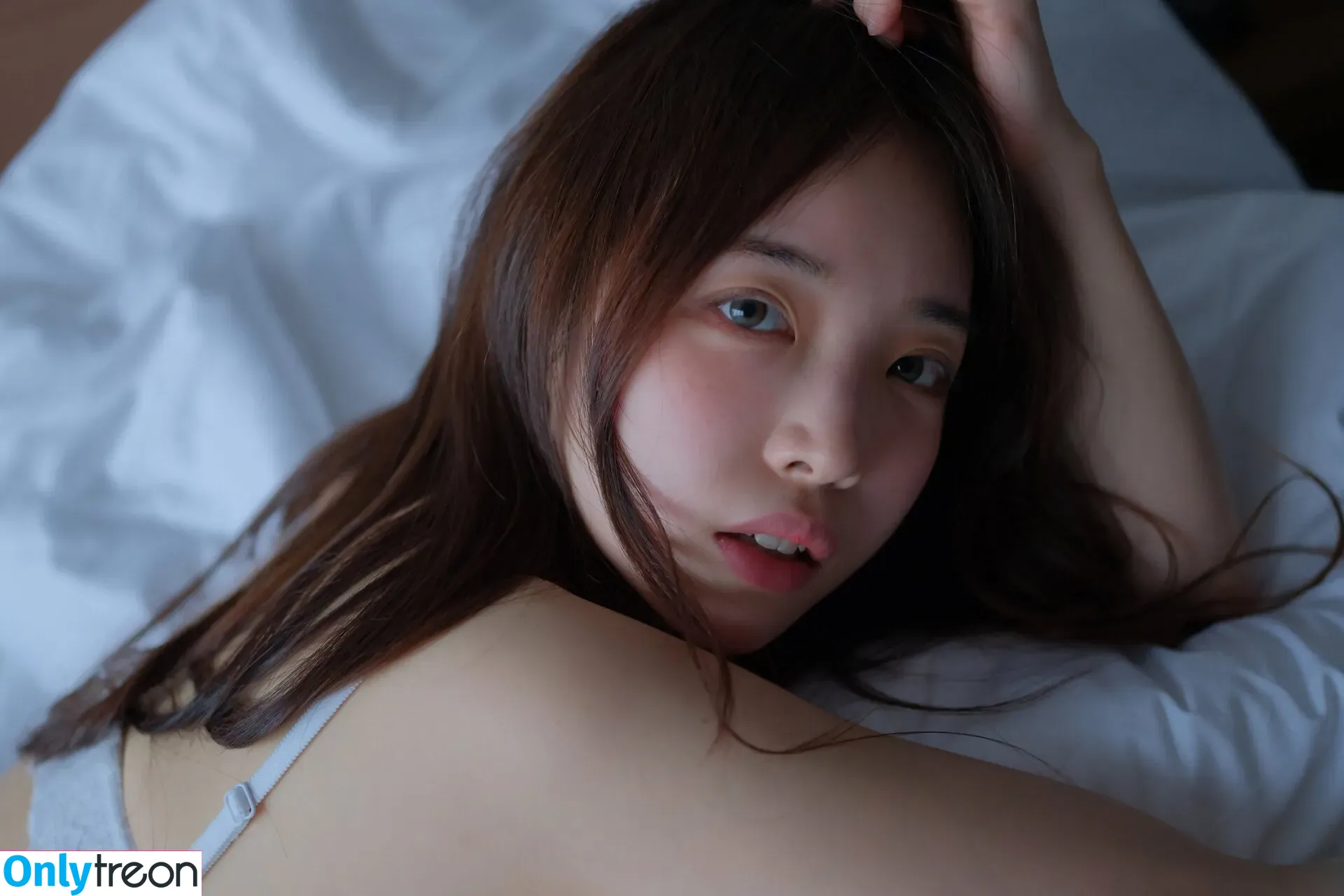 Rina nude photo #0184 (momorina / rinajvlog)