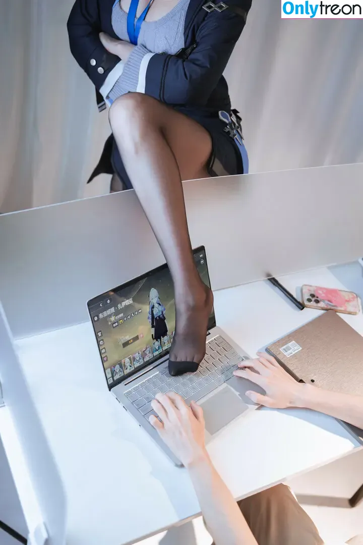 Rioko Cosplay nude photo #1049 (rioko041120 / rioko_cos)