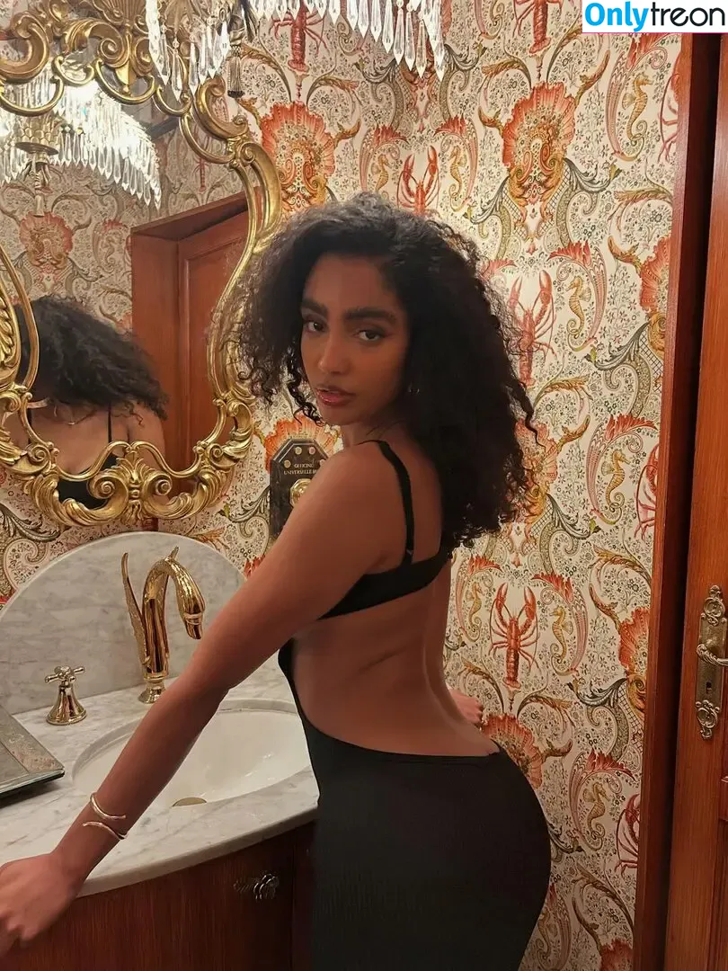 Rionma nude photo #0066 (rionarts / rionmaaa__)
