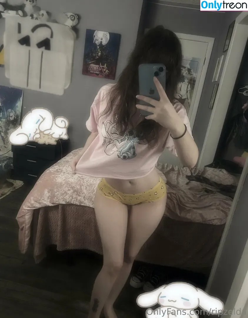 Ripzelda nude photo #0002 (Zeldacrush)