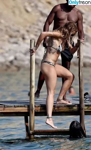 Rita Ora / ritaora / ritaoraeu nude photo #5215