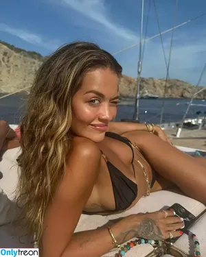 Rita Ora / ritaora / ritaoraeu nude photo #5505