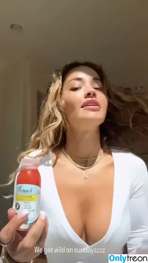 Rita Ora / ritaora / ritaoraeu nude photo #5634