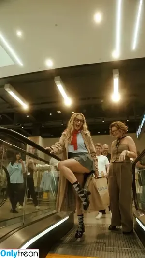 Rita Ora / ritaora / ritaoraeu nude photo #5690
