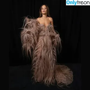 Rita Ora / ritaora / ritaoraeu nude photo #5983