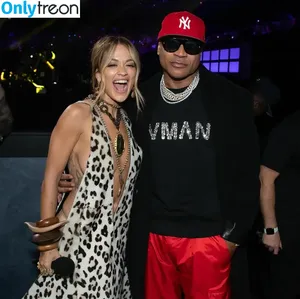 Rita Ora / ritaora / ritaoraeu nude photo #5996