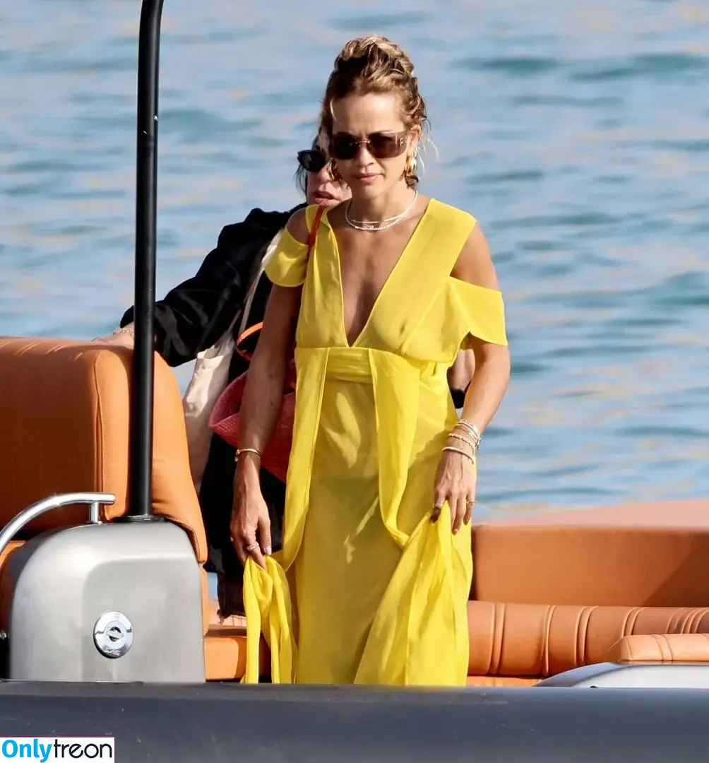 Rita Ora nude photo #5490 (ritaora / ritaoraeu)