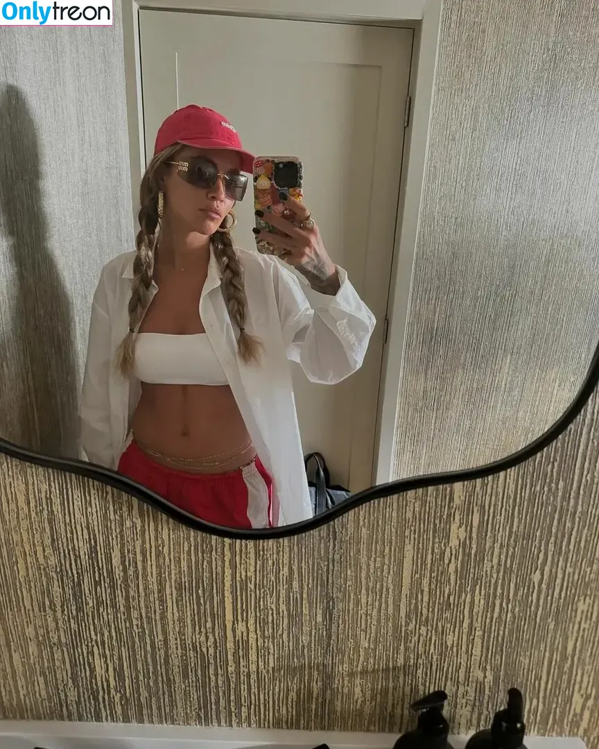 Rita Ora nude photo #5660 (ritaora / ritaoraeu)