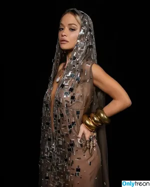Rita Ora / ritaora / ritaoraeu nude photo #6012