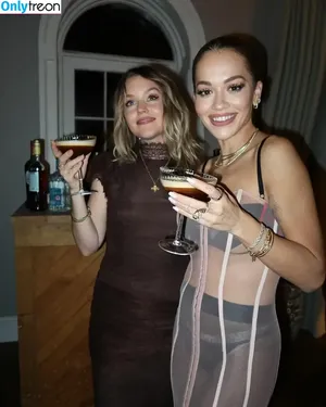 Rita Ora / ritaora / ritaoraeu nude photo #6109
