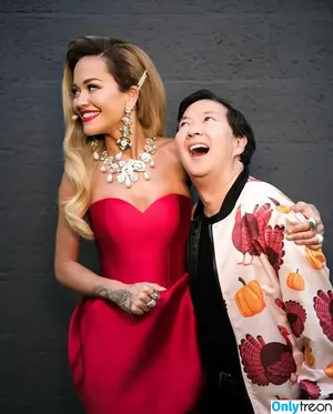 Rita Ora / ritaora / ritaoraeu nude photo #6114