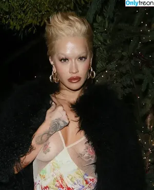Rita Ora / ritaora / ritaoraeu nude photo #6159
