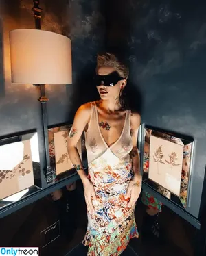 Rita Ora / ritaora / ritaoraeu nude photo #6175