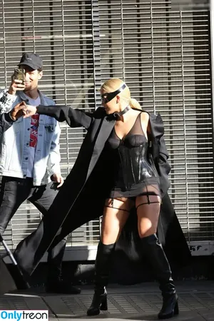Rita Ora / ritaora / ritaoraeu nude photo #6219