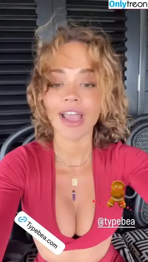Rita Ora / ritaora / ritaoraeu nude photo #6235