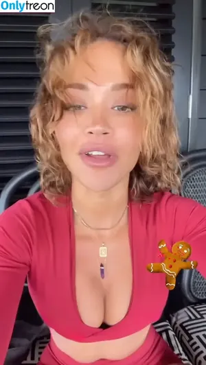 Rita Ora / ritaora / ritaoraeu nude photo #6246