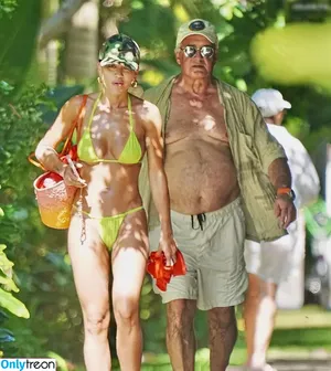 Rita Ora / ritaora / ritaoraeu nude photo #6321