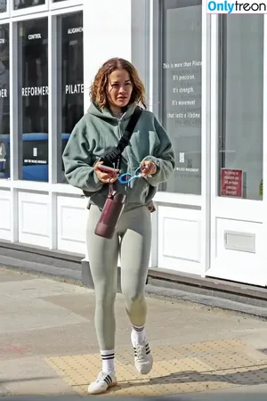 Rita Ora / ritaora / ritaoraeu nude photo #6920