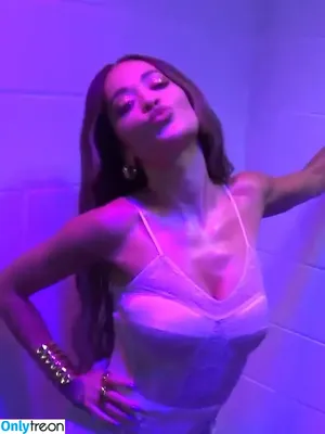 Rita Ora / ritaora / ritaoraeu nude photo #6940